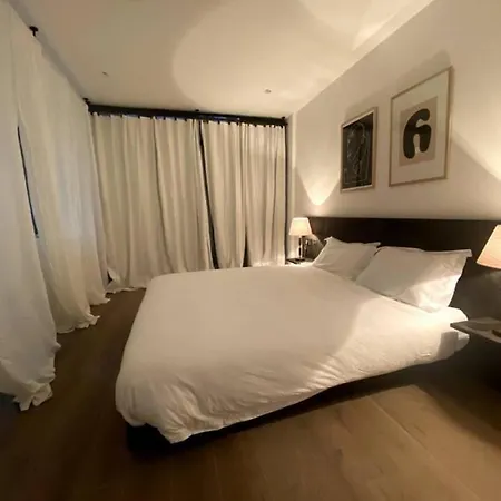 Design Led 1Bed In Cosmopolitan Queens Park
